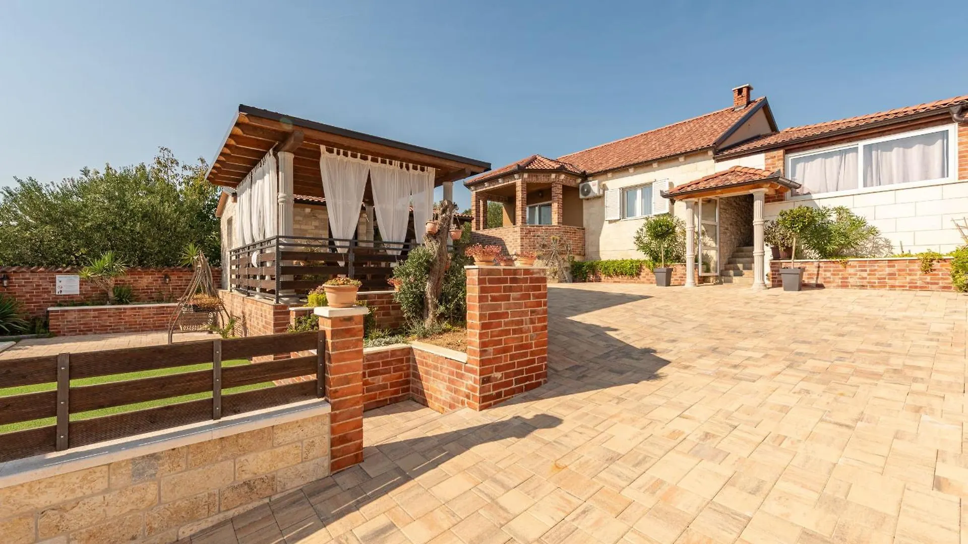 Villa Nikolina Zadarvillas Polaca